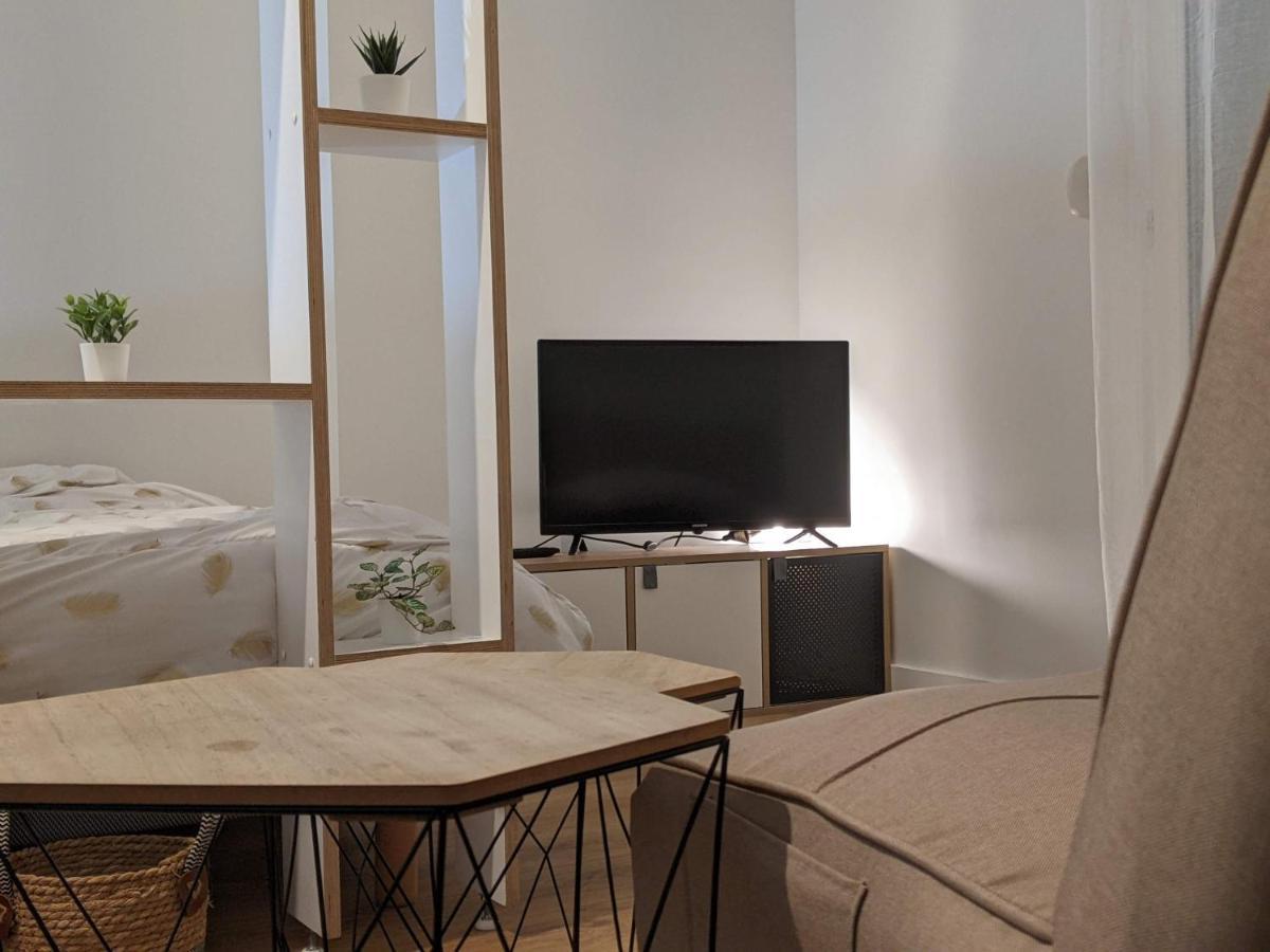 Logement Charmant Charpennes วีเลอร์บาน ภายนอก รูปภาพ